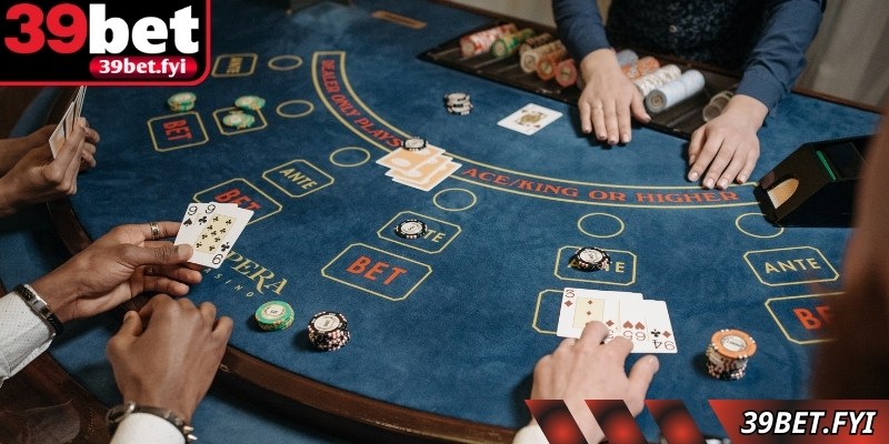 Tìm hiểu sơ lược Baccarat game bài thịnh hành số 1